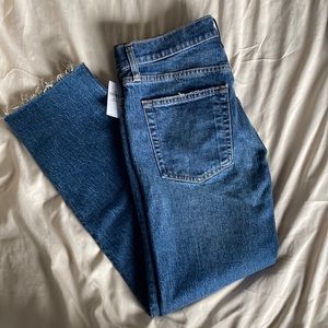 NWT Gap Cheeky Straight High Rise Jean